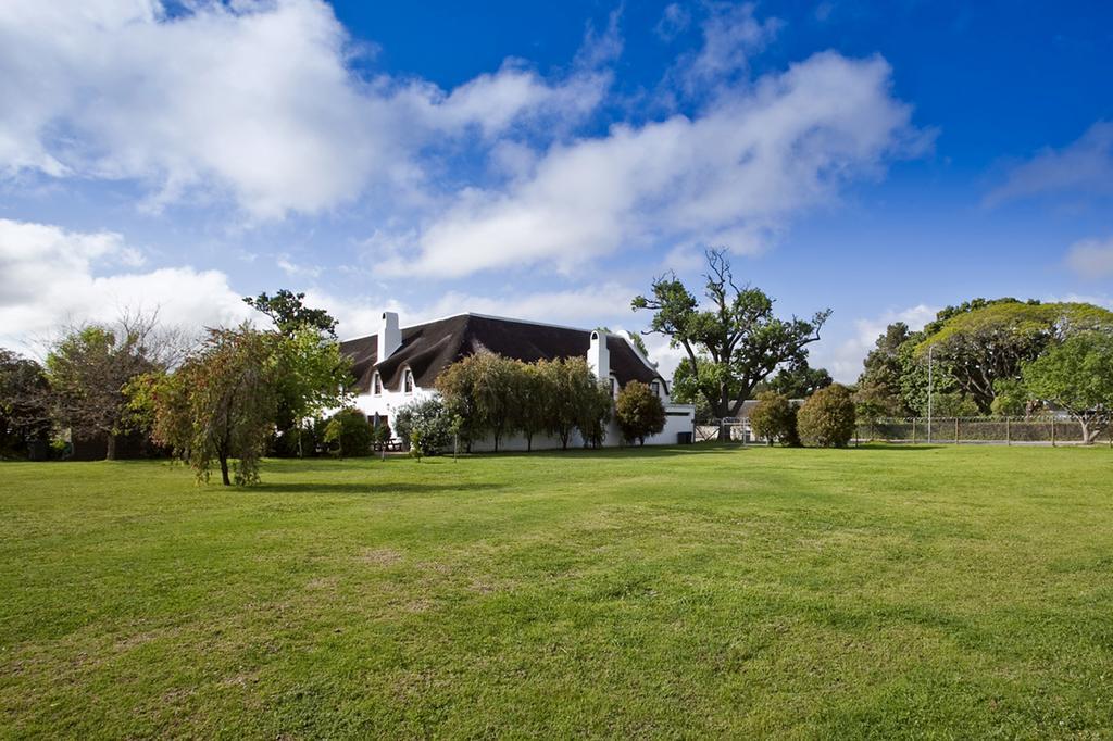 Oakhurst Hotel George Exteriér fotografie