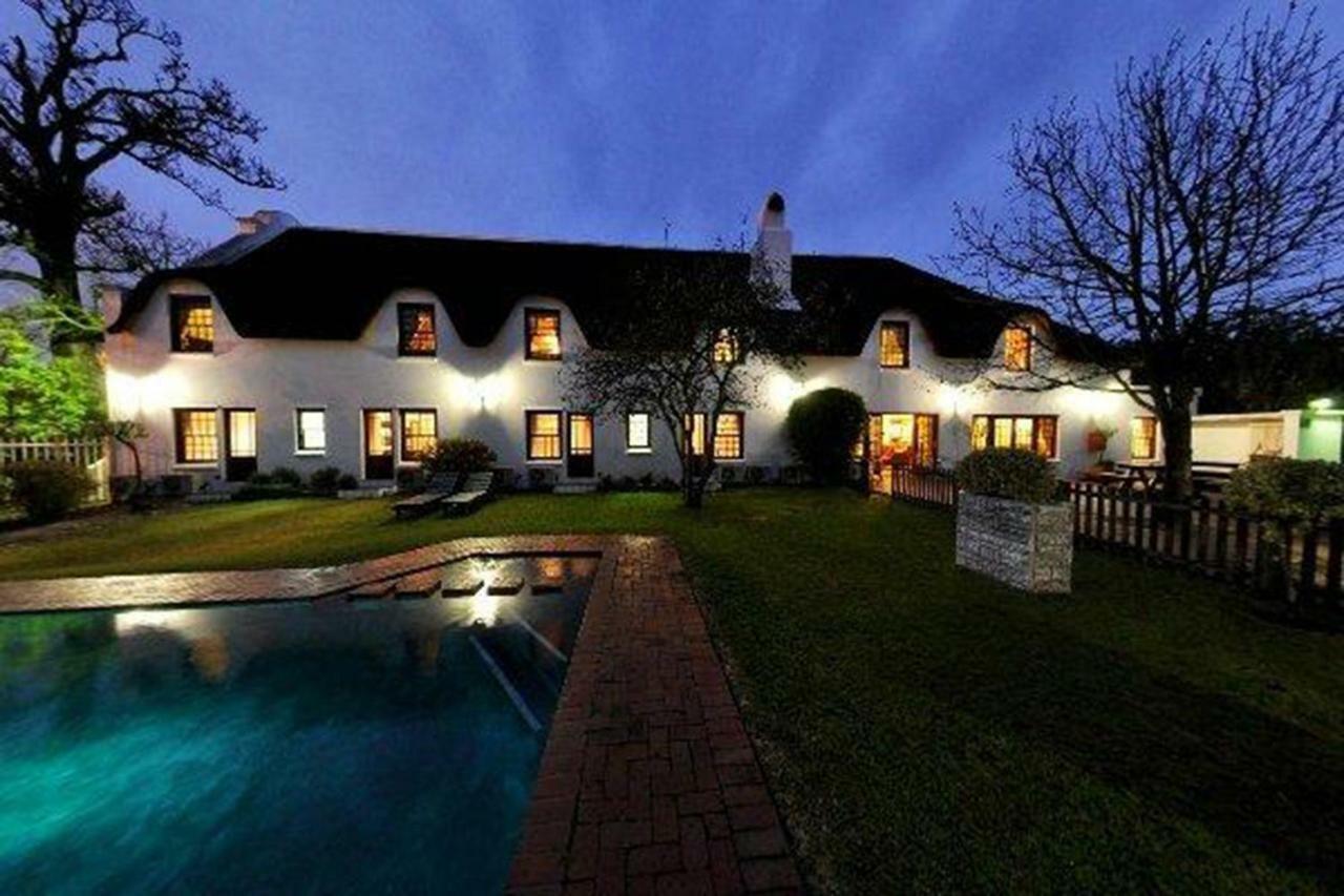 Oakhurst Hotel George Exteriér fotografie